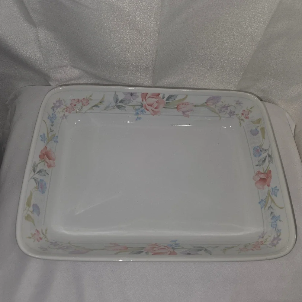 American Limoges Flowers Fine Porcelain 12.75